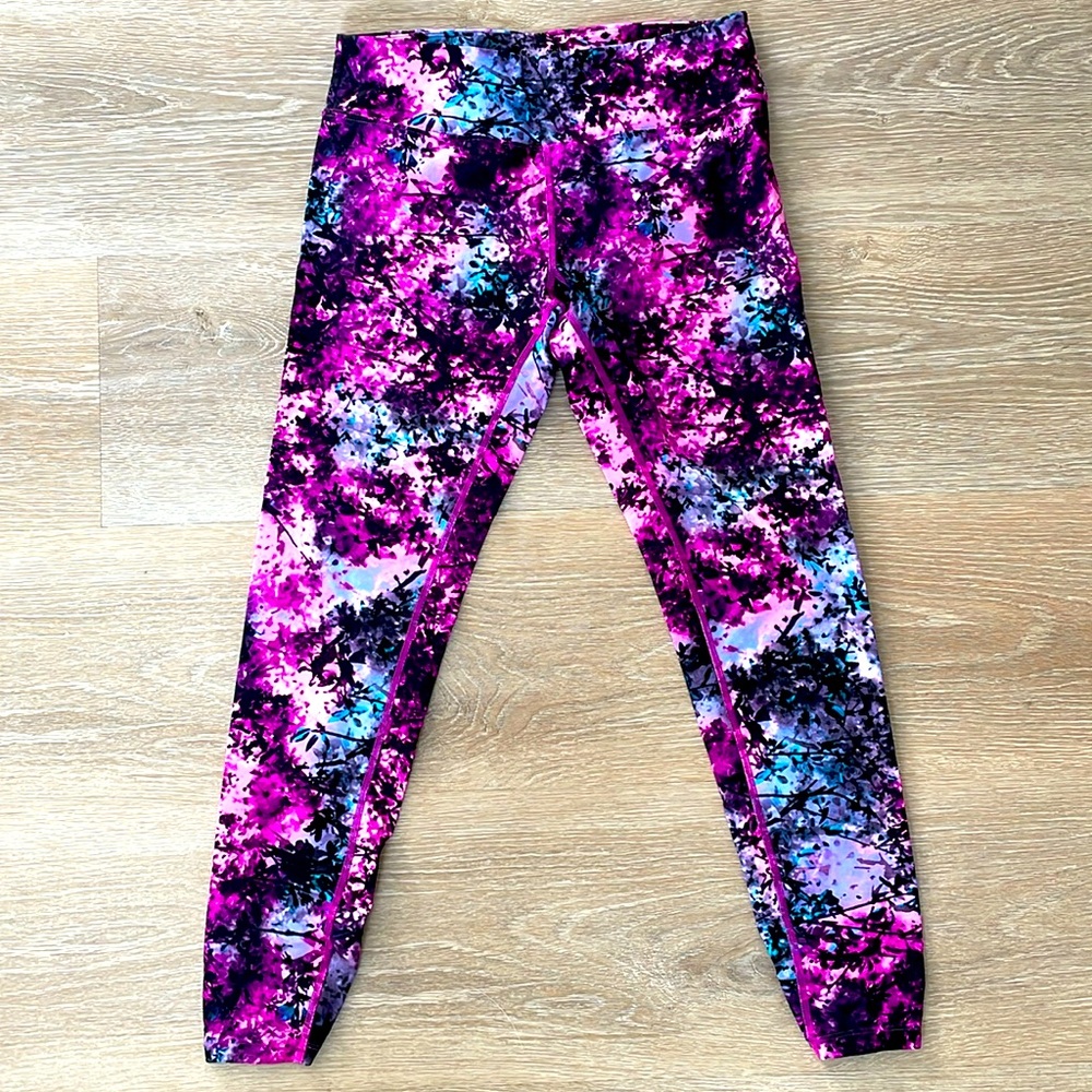 EUC Calvin Klein Performance Leggings Ankle Length Size Medium